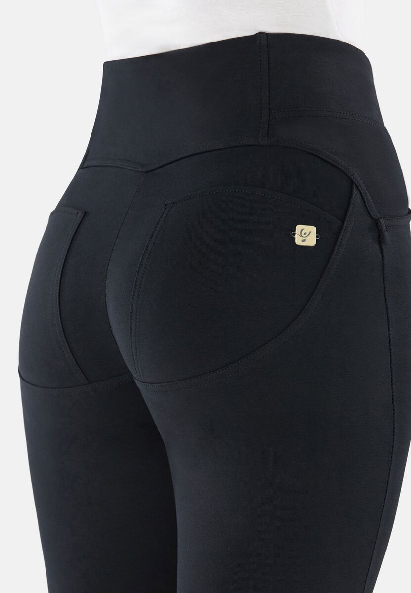 WRUPパンツ