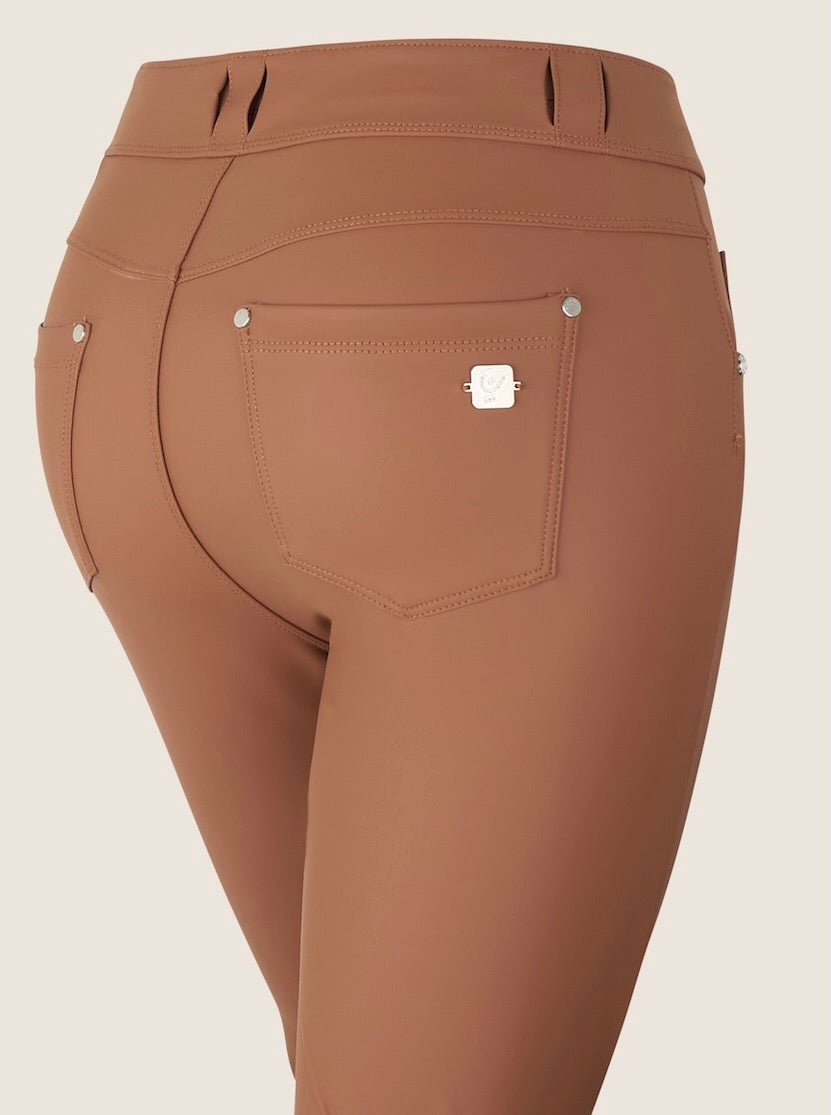 NOWパンツ