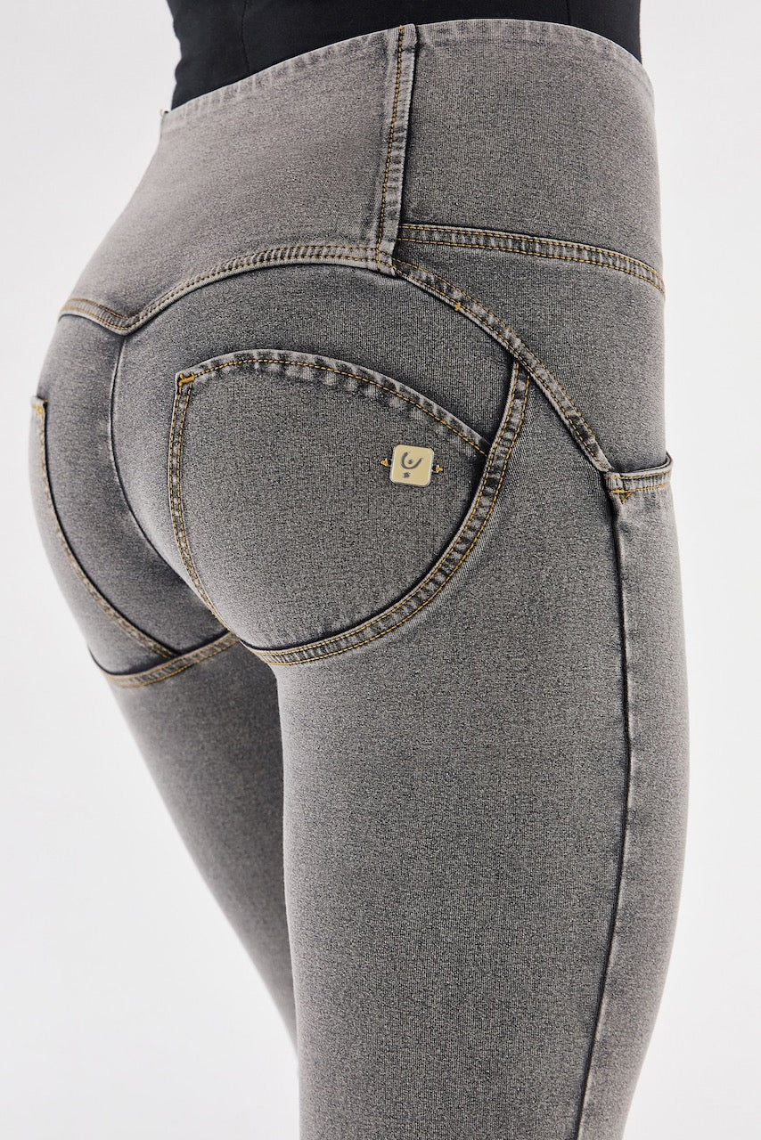 WRUPパンツ