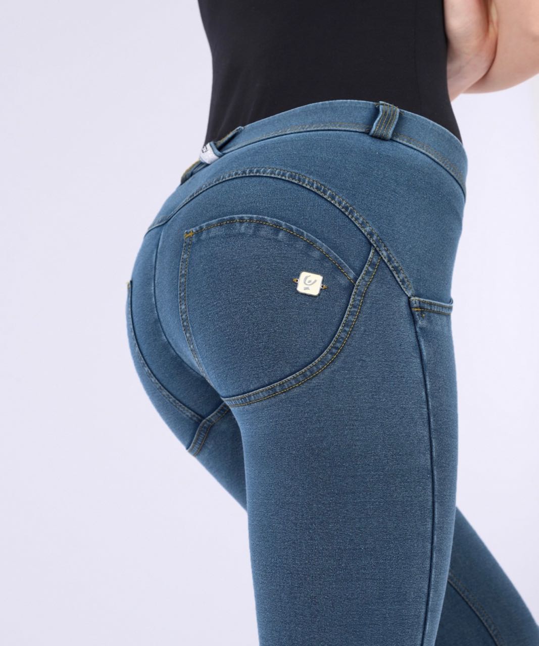 WRUP7/8 パンツ.