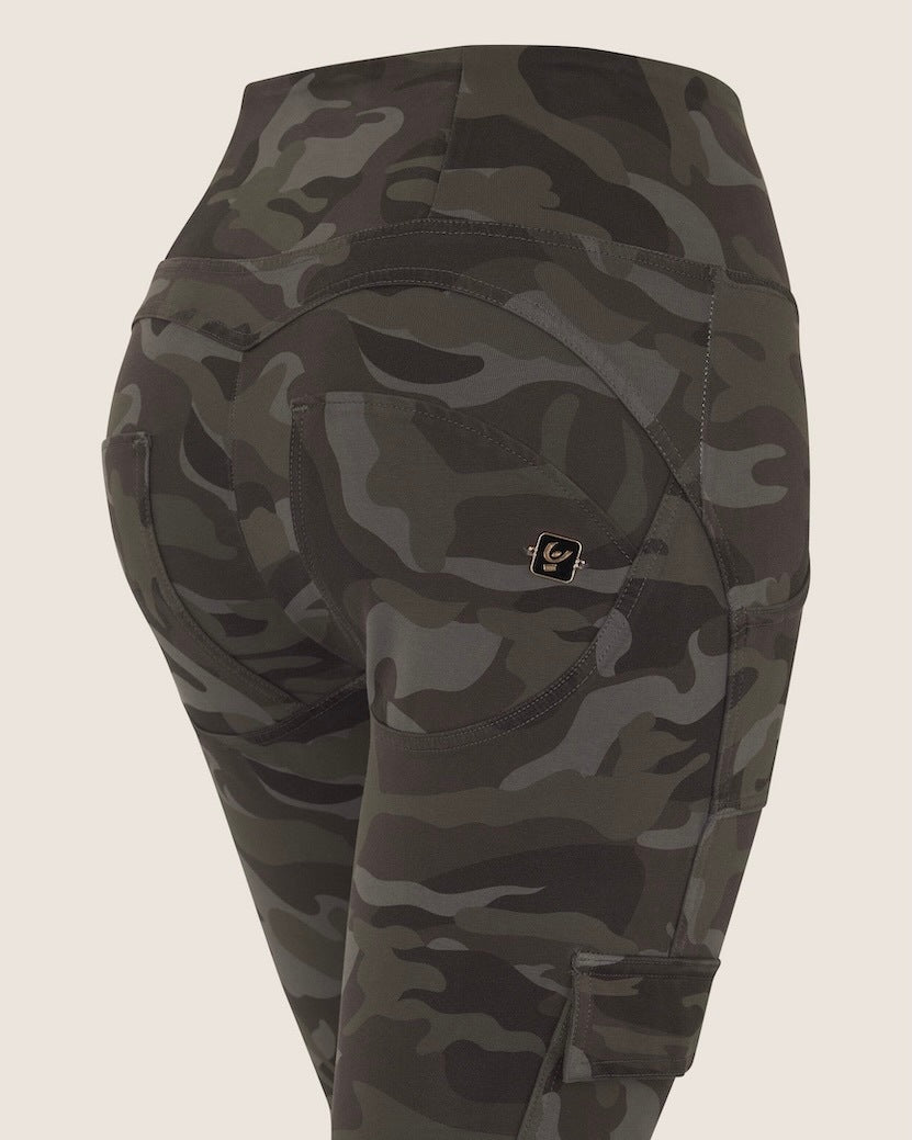 WRUPパンツ