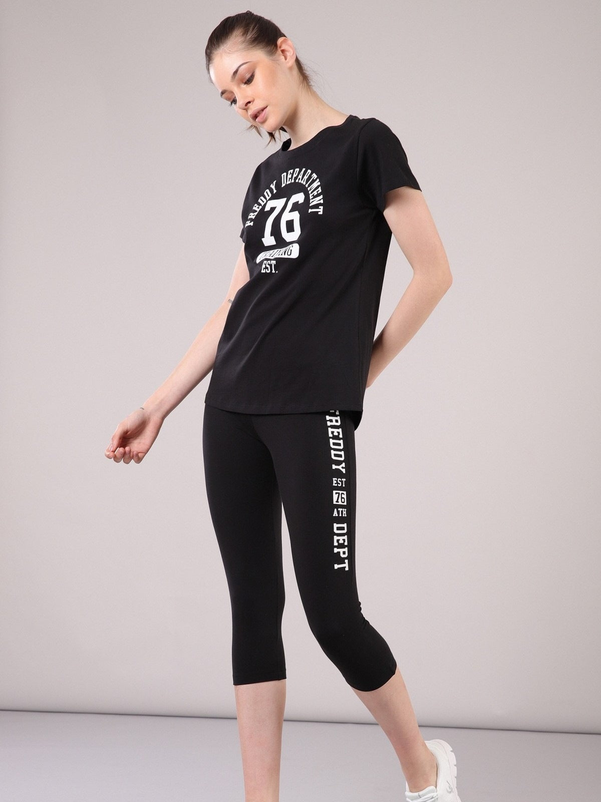 半袖Tシャツ