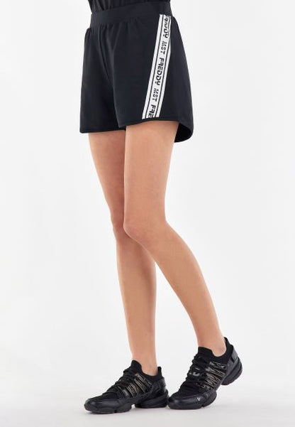 ショートパンツ