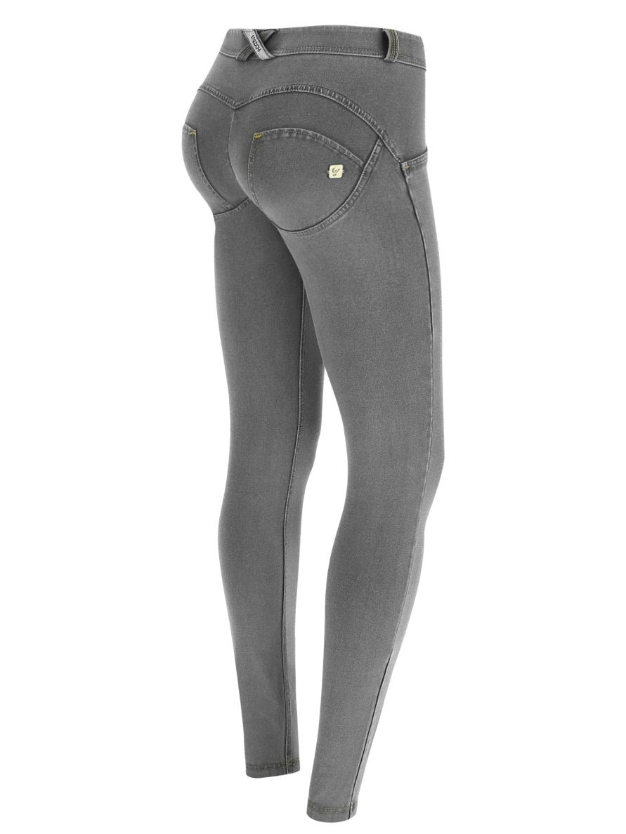 WRUPパンツ