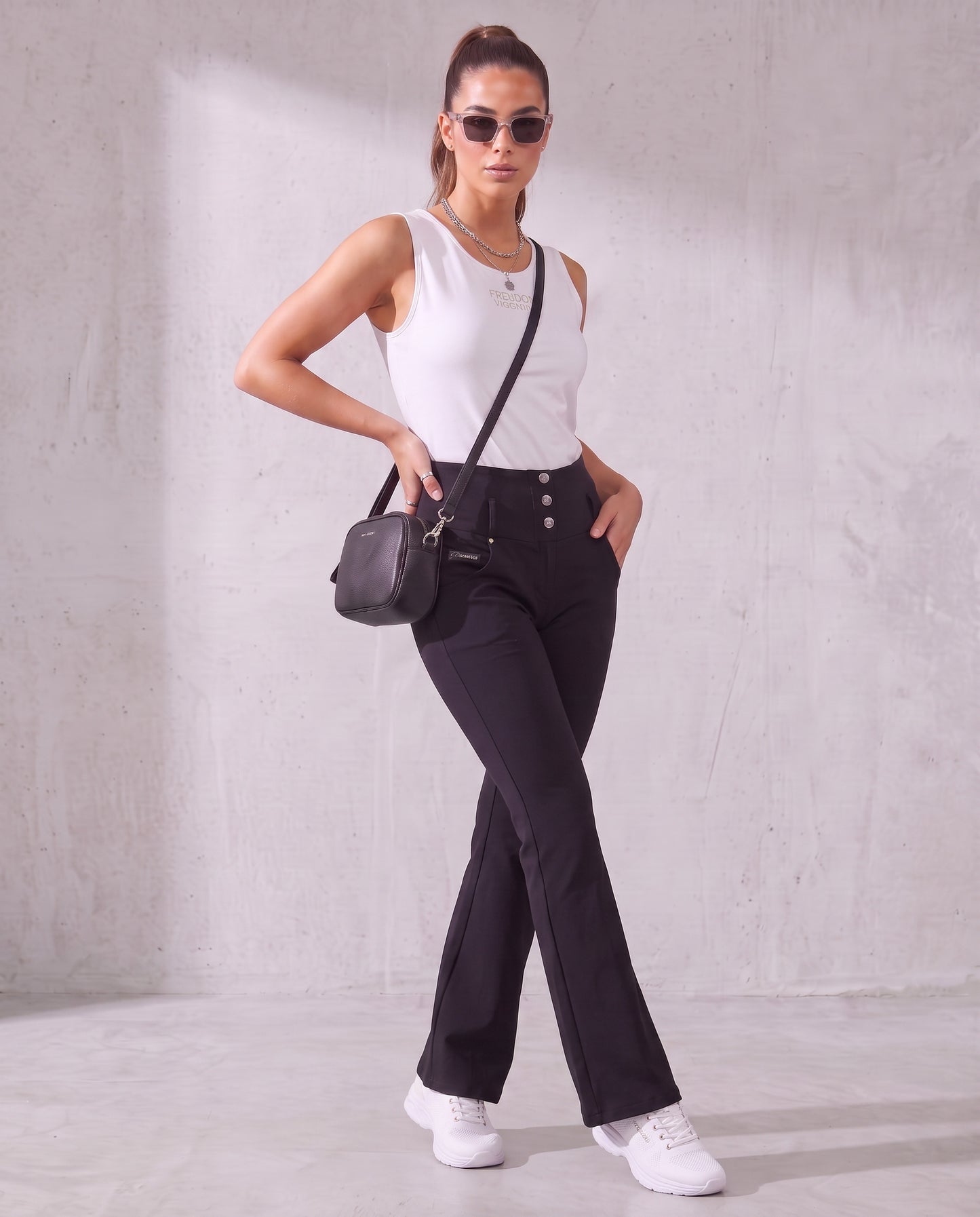 ICONIC SCULPT FLARE STYLE EST.2023