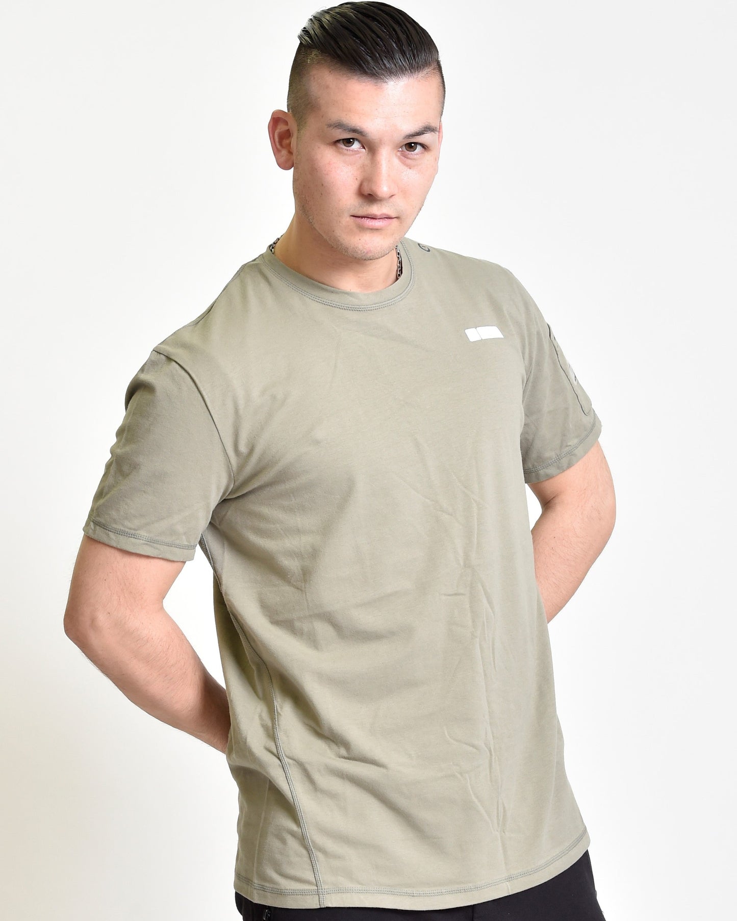 半袖Tシャツ