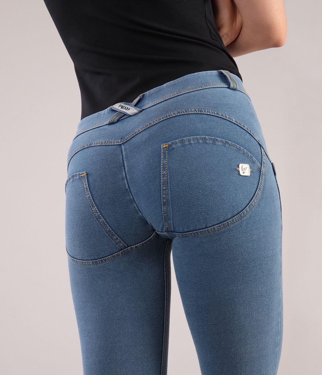 WRUPパンツ