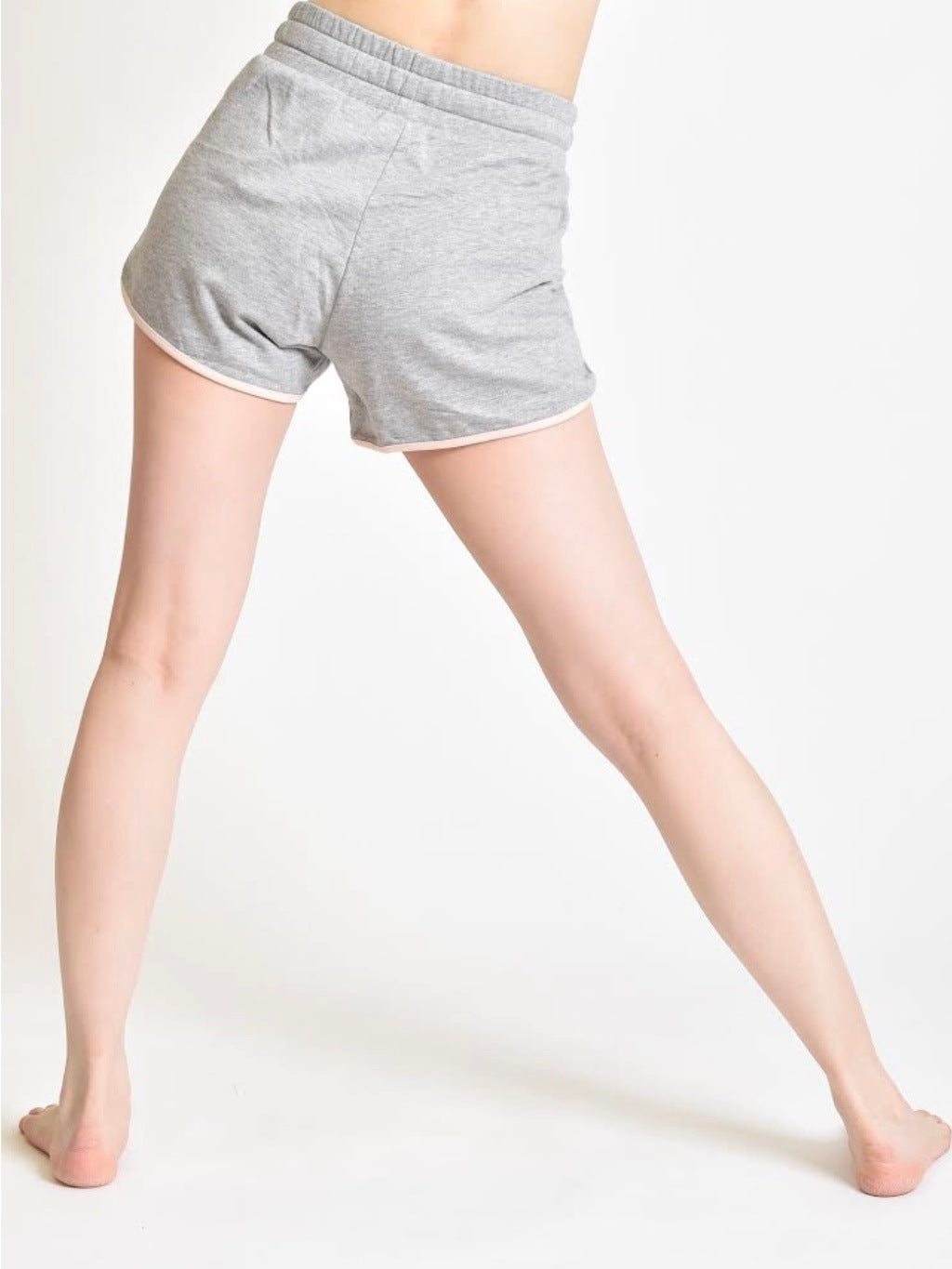 ショートパンツ