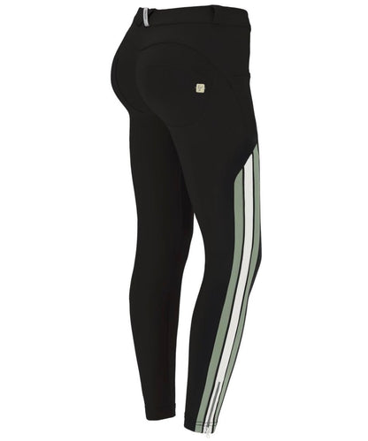 WRUPパンツ
