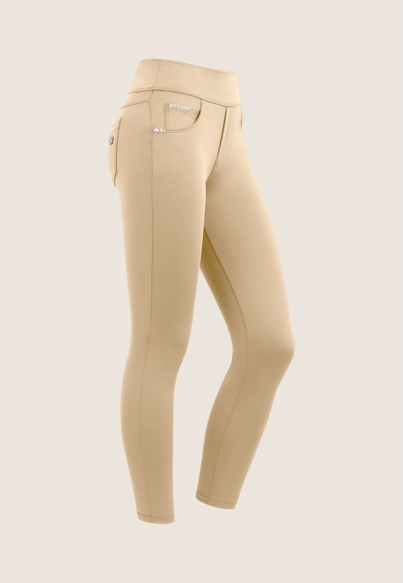 NOWパンツ