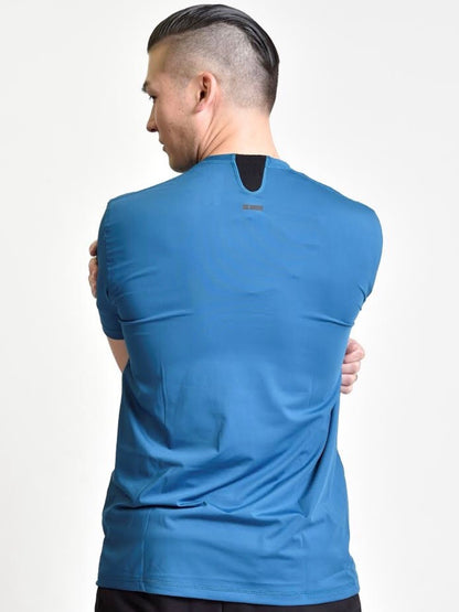 半袖Tシャツ