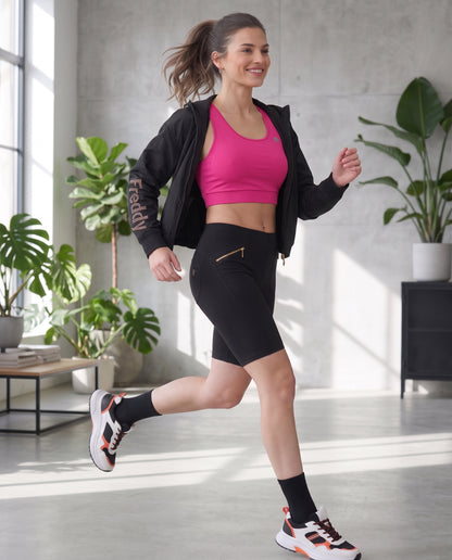 NEO SPORTY GLAM EST.2019-2024