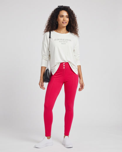 MODERN ICONIC LOOK EST.2023