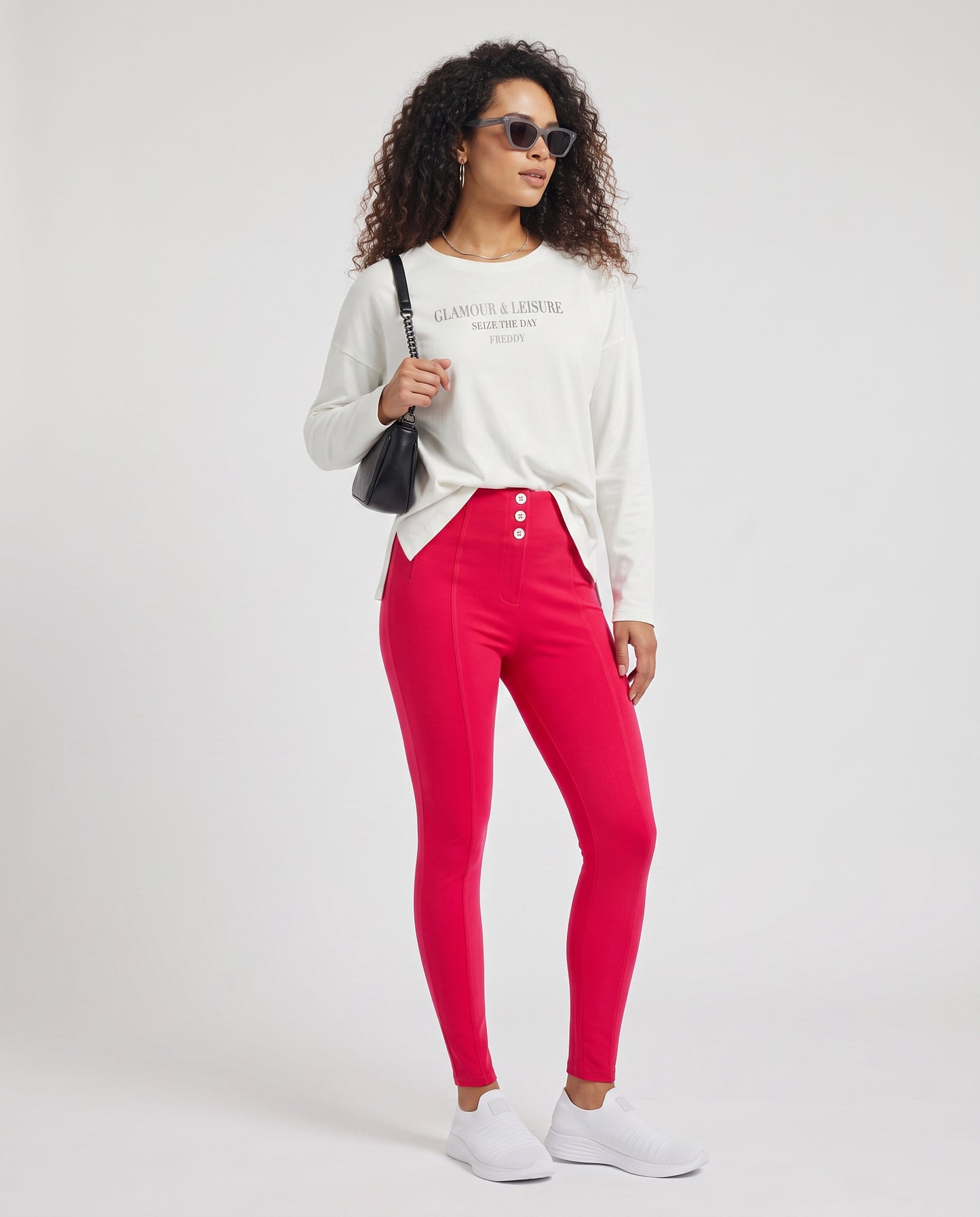 MODERN ICONIC LOOK EST.2023