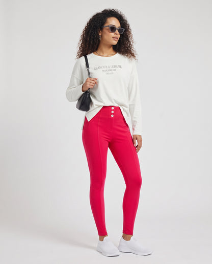MODERN ICONIC LOOK EST.2023