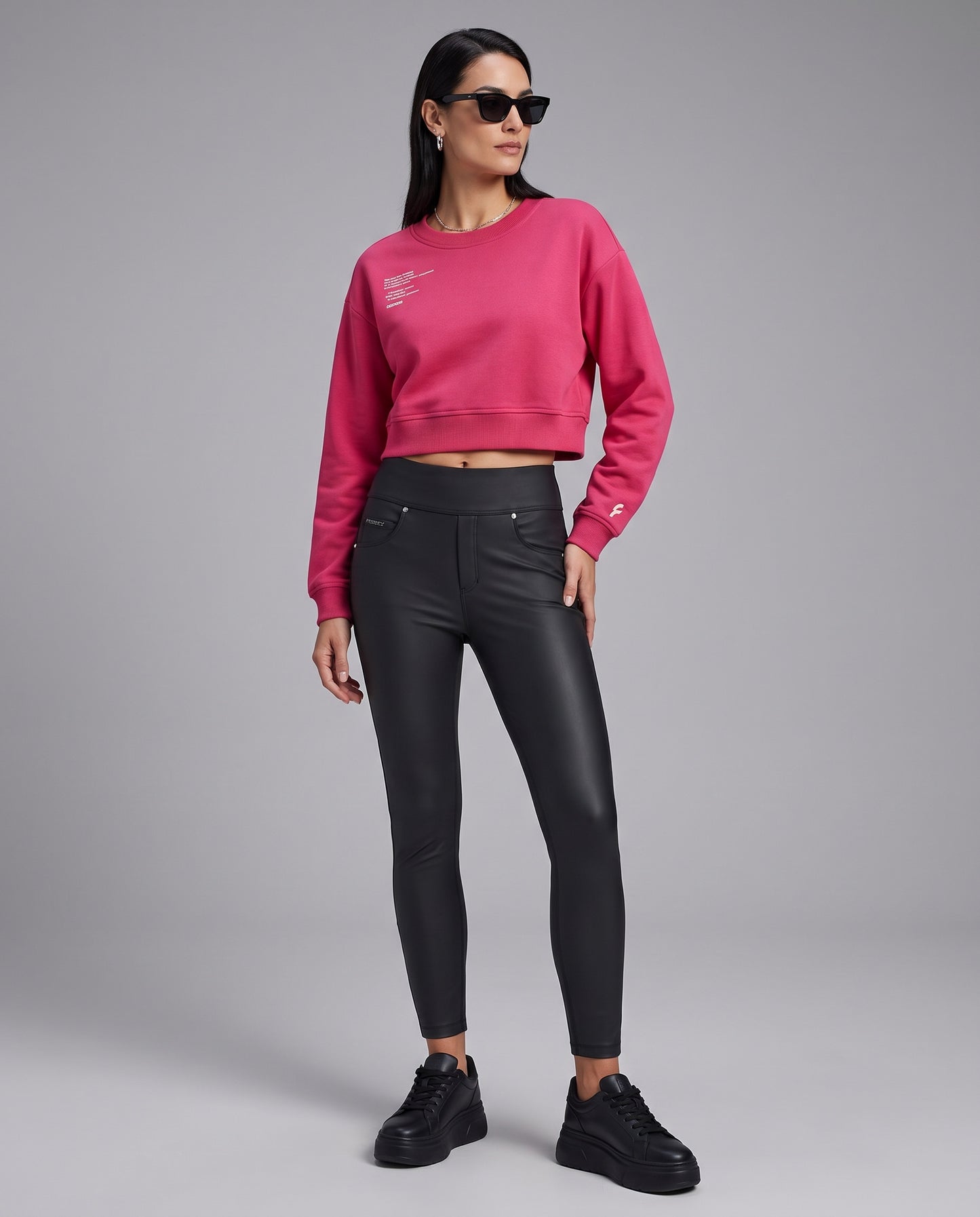 CHIC PINK EDGE LOOK EST.2023-2024