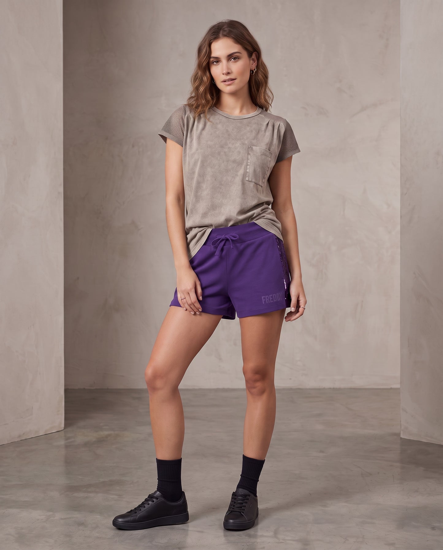 VINTAGE LUXE STREET STYLE EST.2019-2020