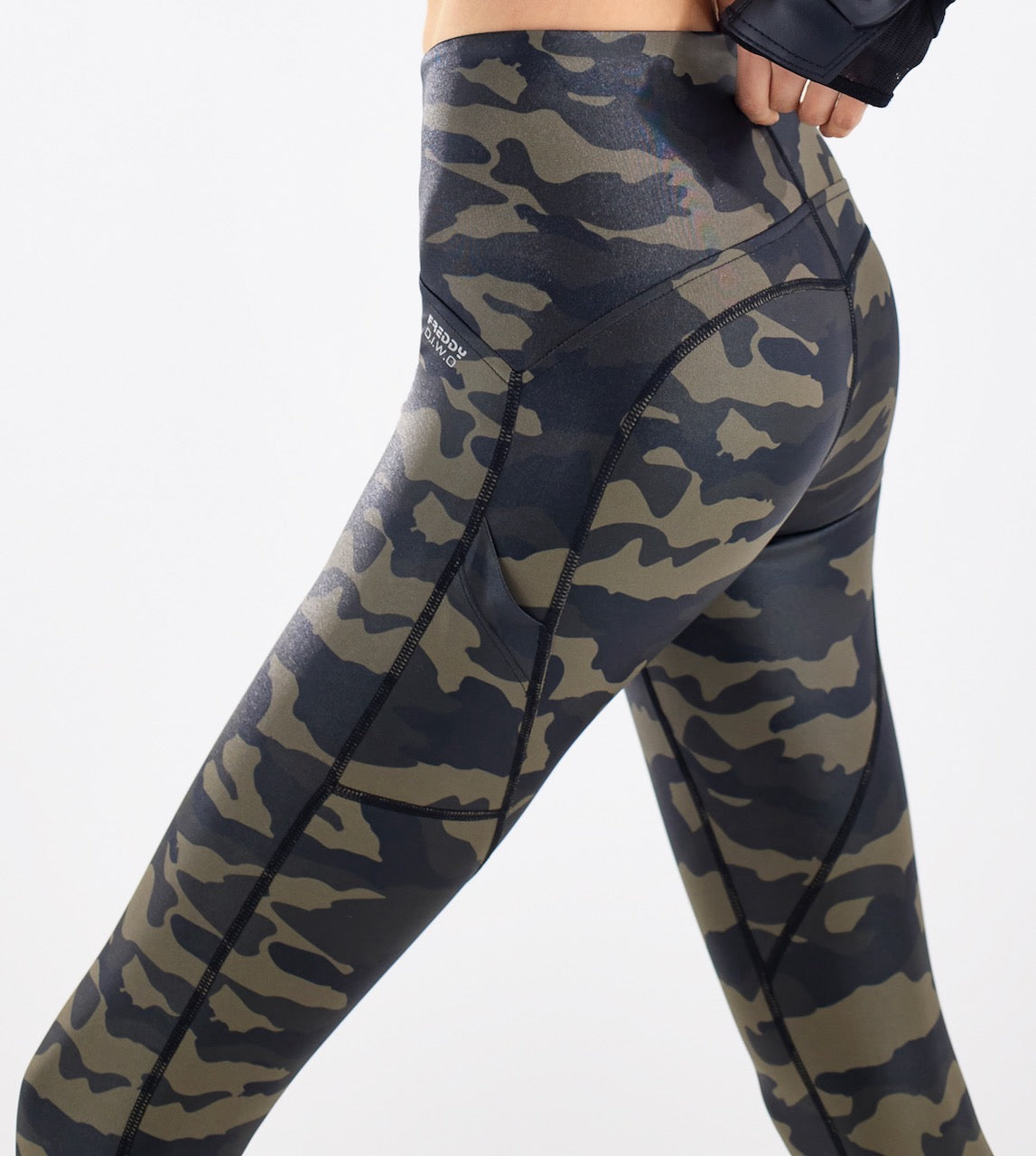 URBAN CAMO ATHLEISURE EST.2018-2023
