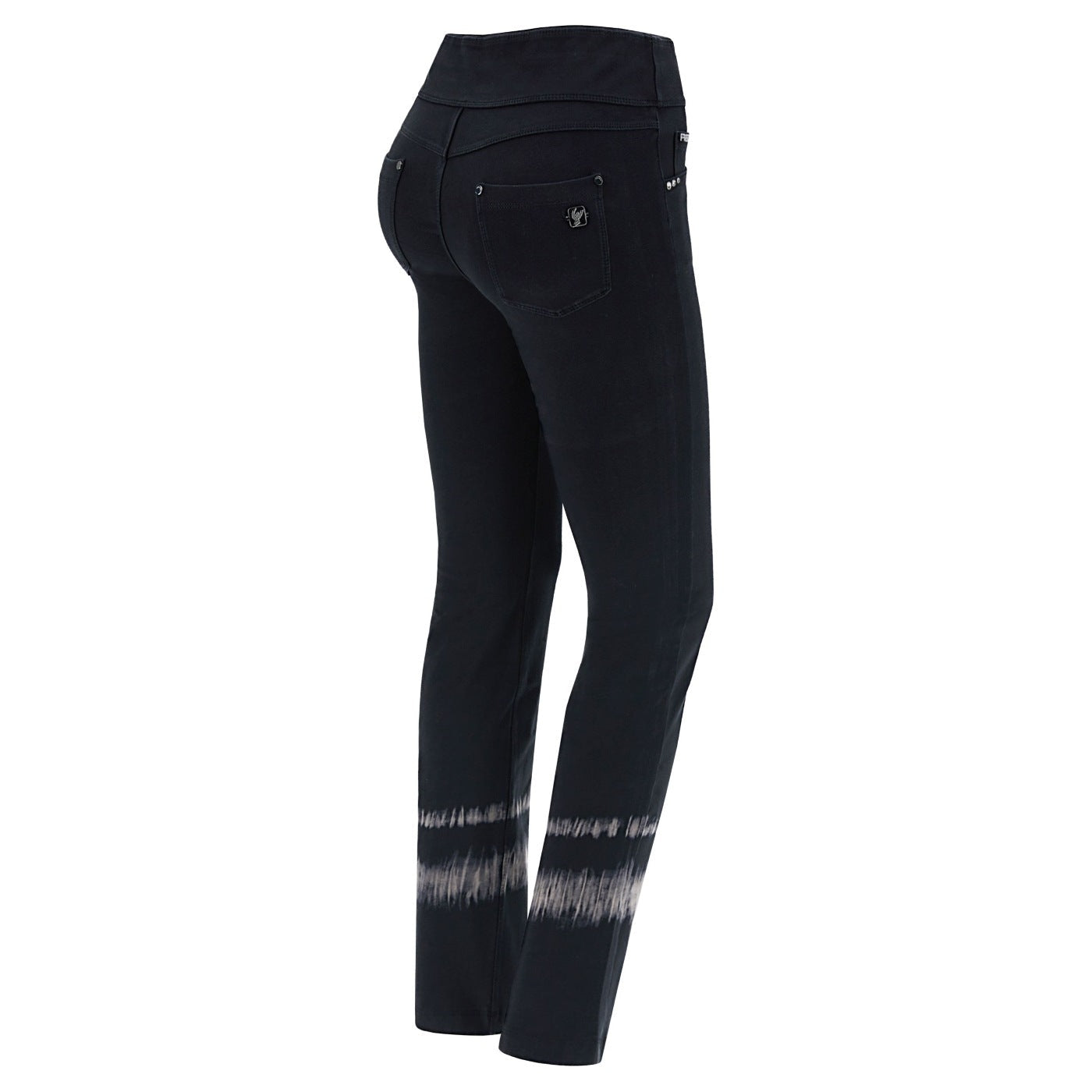 LUXE BLACK : STUDS & TIEDYE EST.2024-2025