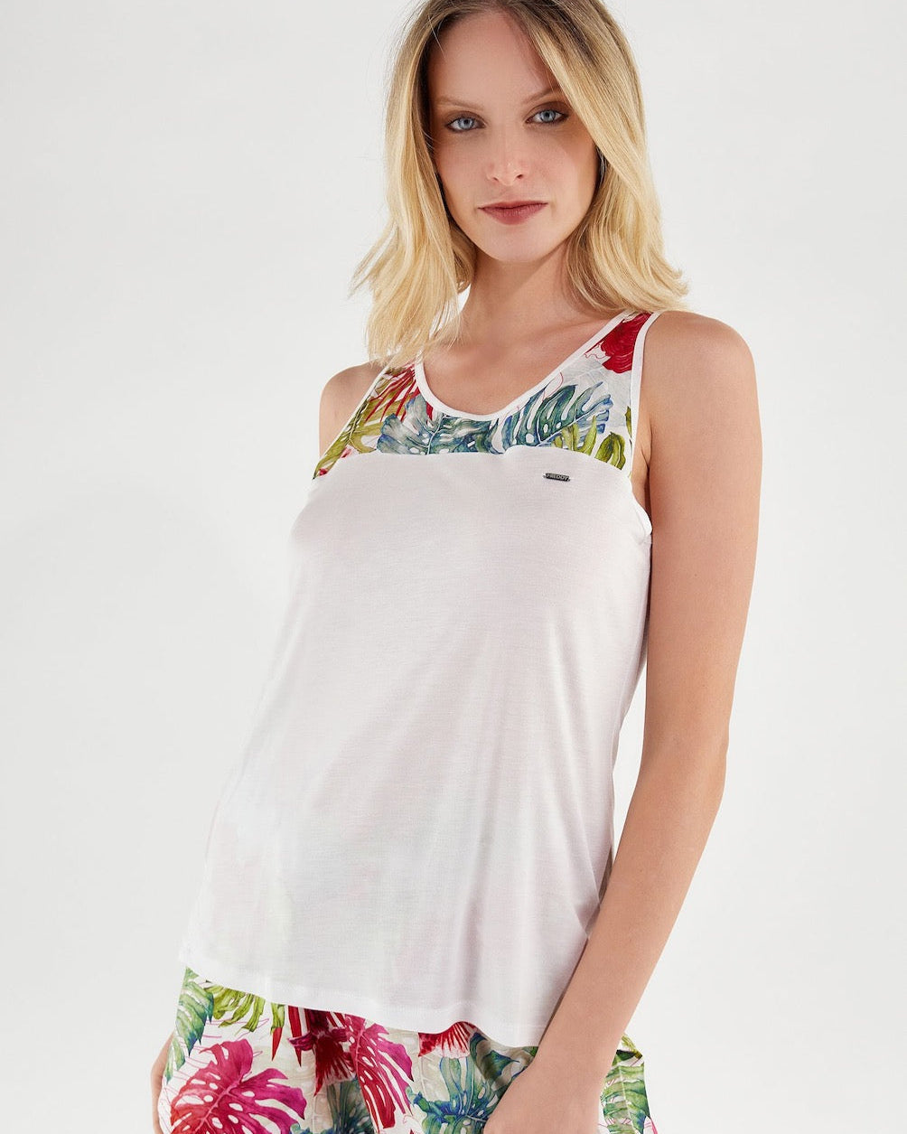 BOTANICAL EDGE ACTIVE EST.2018-2021