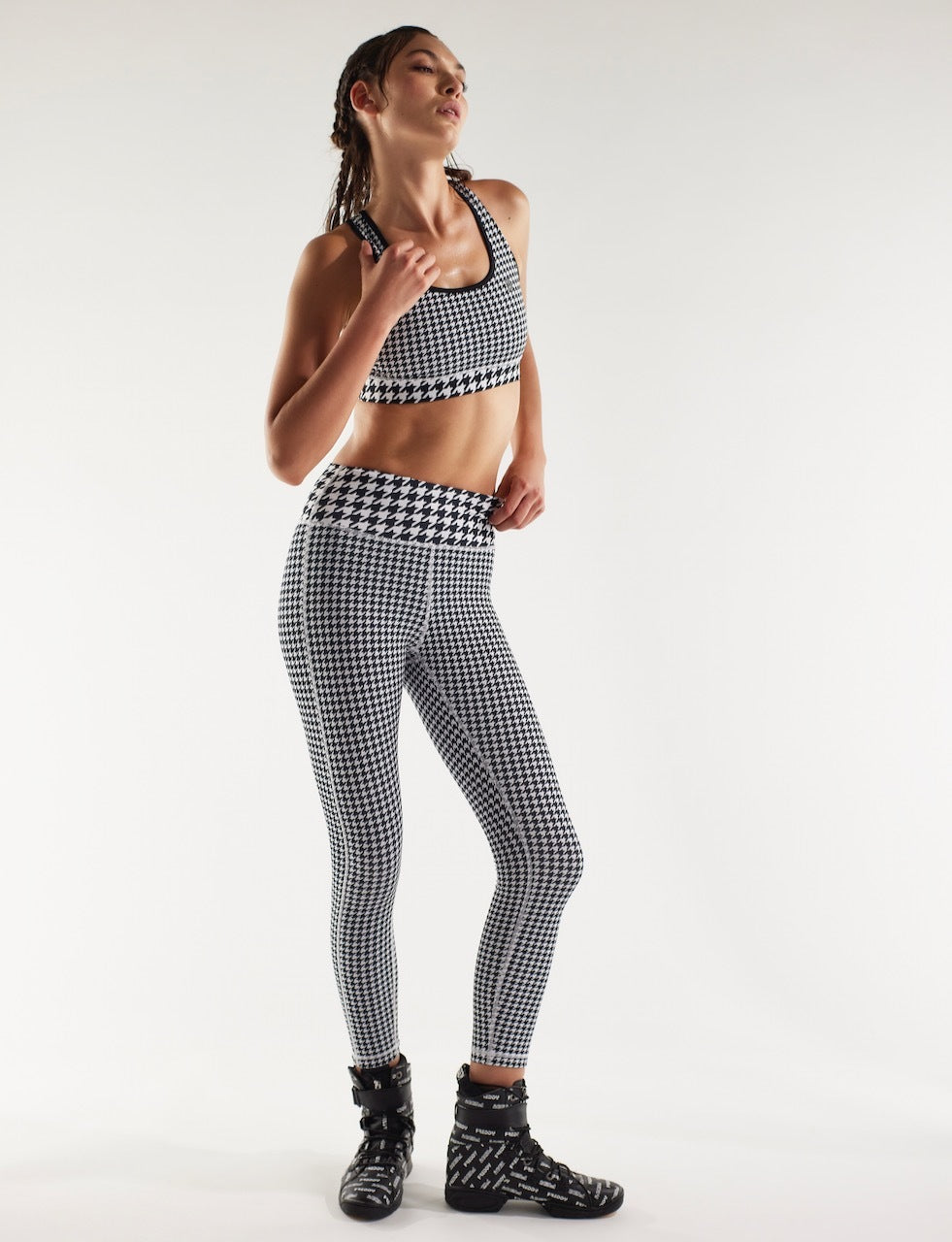 RED ACCENT & HOUNDSTOOTH MODE EST.2020-2025