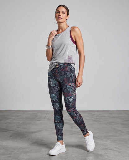 SMOKY BOTANICAL CHIC EST.2021-2023