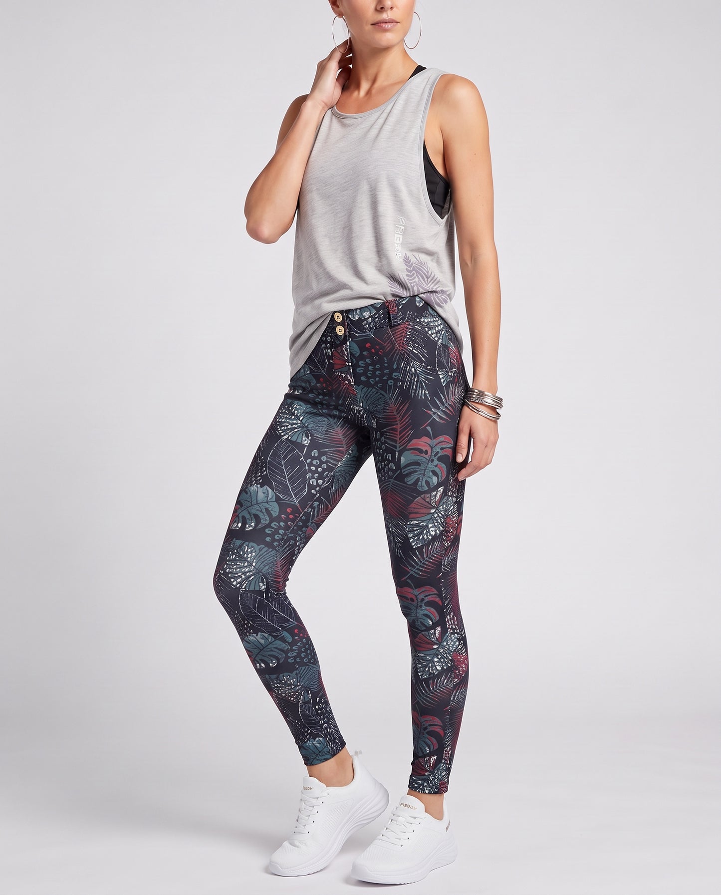 SMOKY BOTANICAL CHIC EST.2021-2023