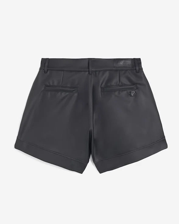 URBAN NOIR ATHLEISURE EST.2019-2024
